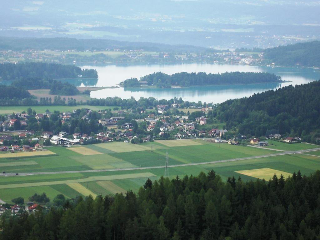 Gaestehaus Lutschounig 法克湖 外观 照片